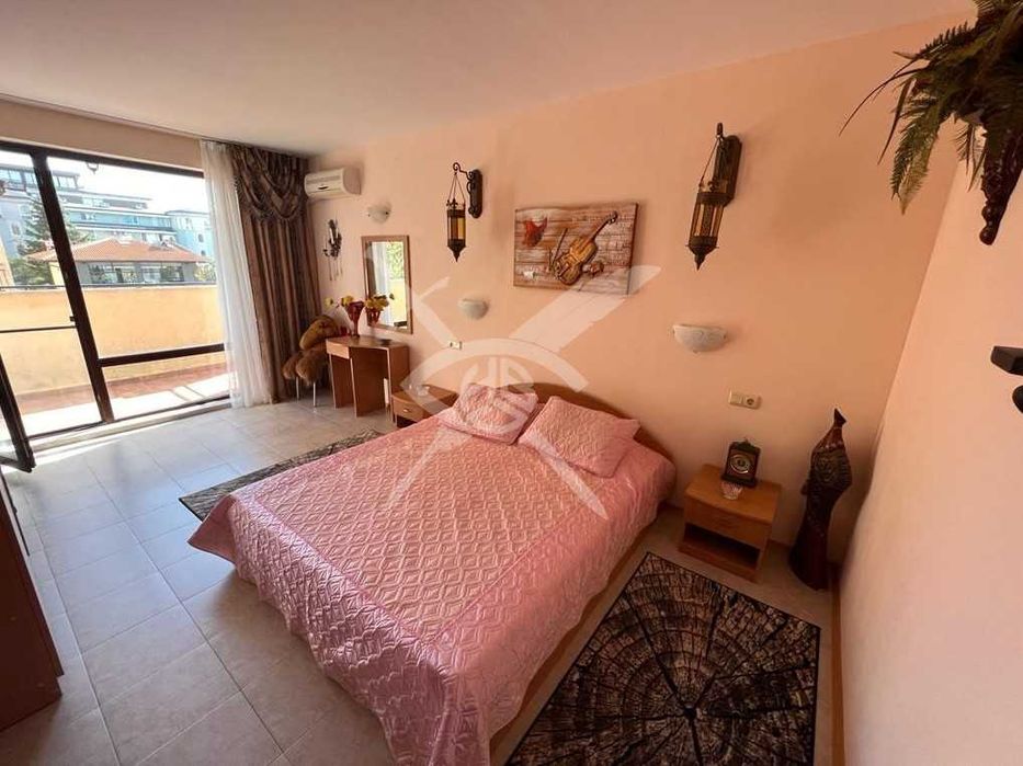 Продава се Двустаен апартамент в к.к. Слънчев бряг - 74 кв.м за 1080 €/кв.м - Снимка #4