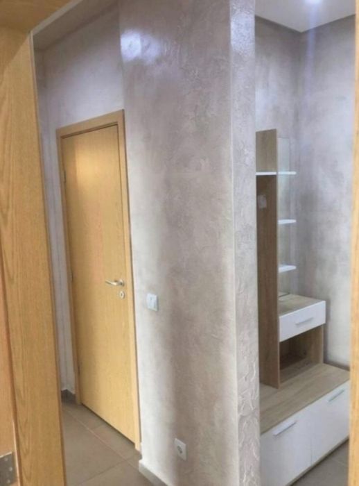 Двустаен апартамент под наем в кв. Кършияка, к-с Роял Сити