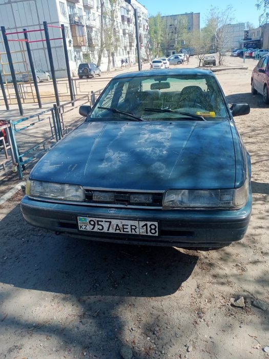 срочно продам автомобиль Мазда