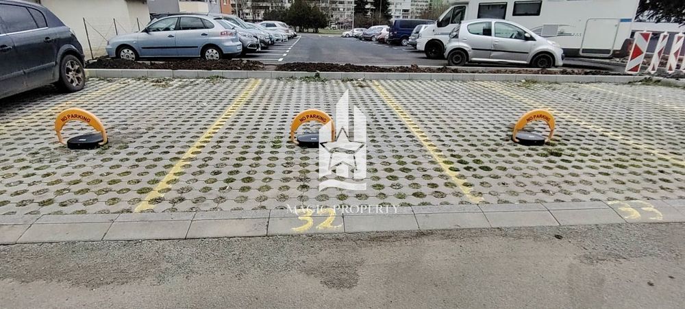 Дава се под наем Гараж / Паркомясто в Бургас, Меден рудник - зона В - 15 кв.м за 39.78 € - Снимка #3