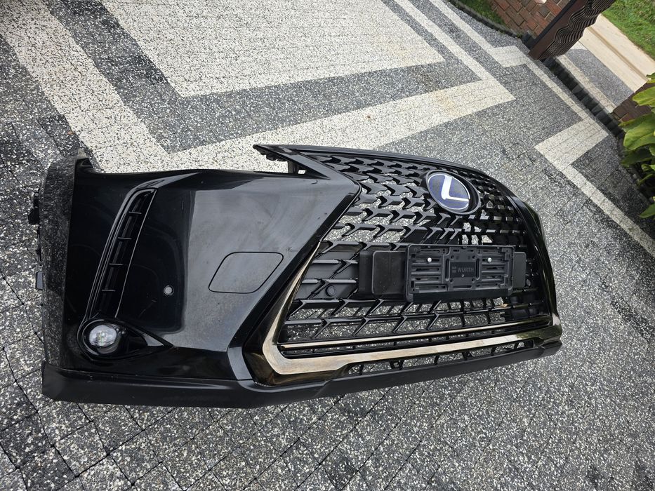 Bara fata completa impecabila Lexus UX