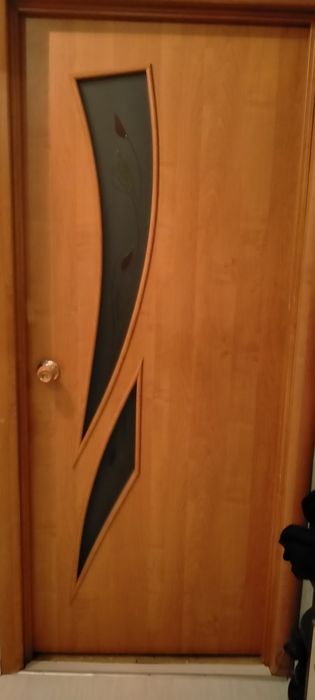 Продам двери межкомнатные