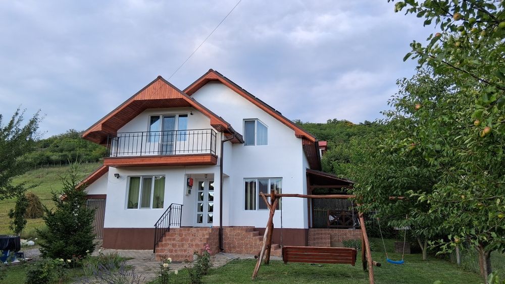 Casă cu 3 dormitoare