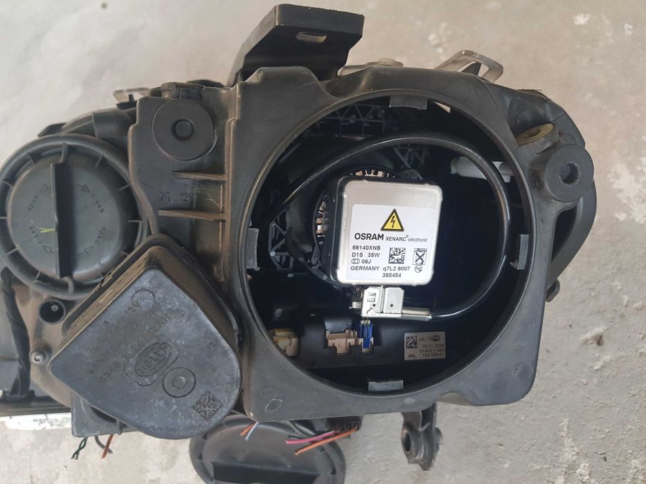 Мерцедес ML w164 Би Ксенон Фар,Фарове,Mercedes ML Bi Xenon D1S Far,farove