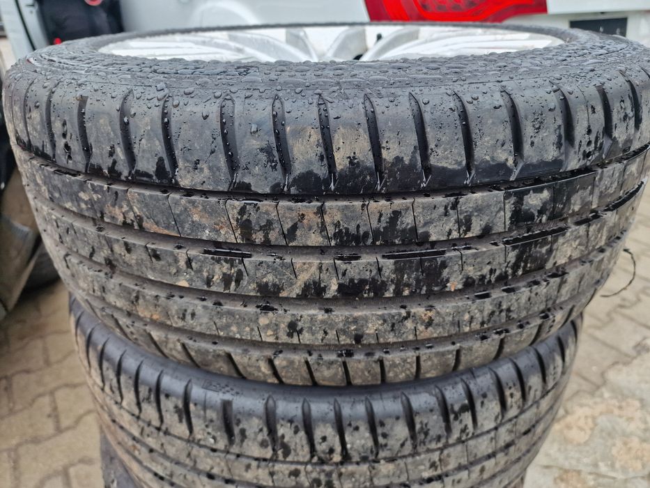 Гуми с Джанти за BMW G 30 245/45 ZR 18