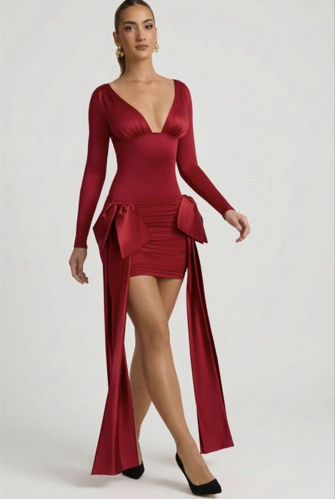 НОВА червена рокля OhPolly С/М размер с дълъг ръкав Свети Валентин