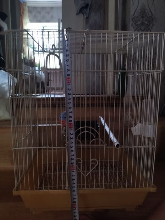 Продам клетки разные