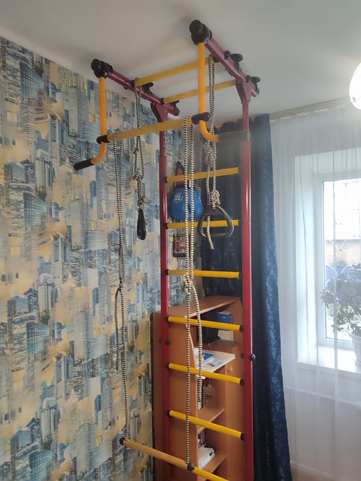 Продам шведскую стенку