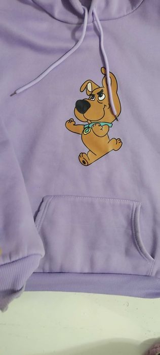 Свитшот яркий и свежий