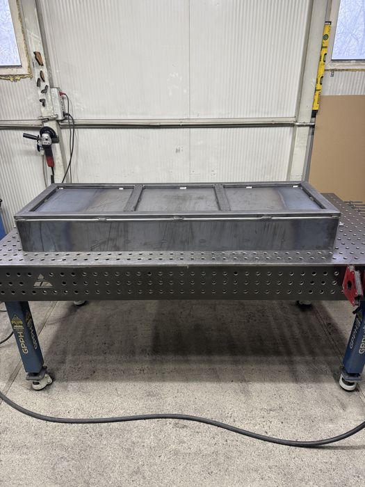 Gratar 1500x500 cu grill-uri de inox
