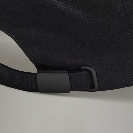 Абсолютно новая Кепка Y-3 Square Label