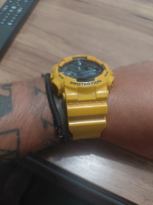 Часовник casio g-shock 110a