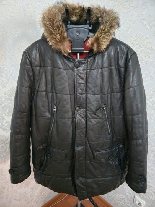 Продам кожанный пуховик