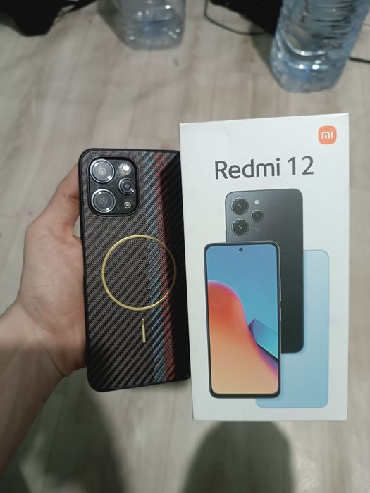 Redmi 12 sotiladi srochno