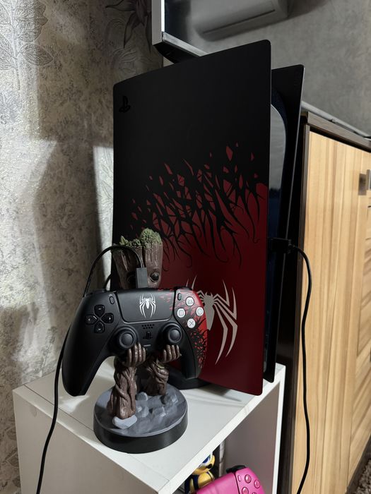 PlayStation 5 Spider-Man Limited Edition