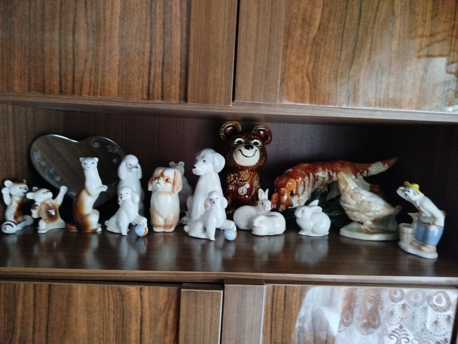 Фарфоровые статуэтки лань