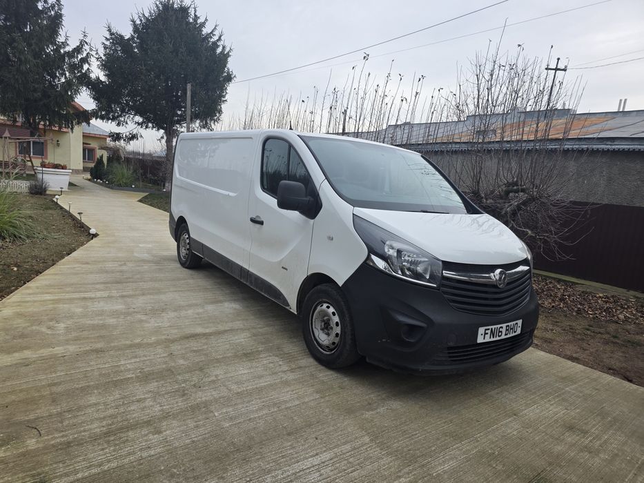Vauxhall opel vivaro 2016
