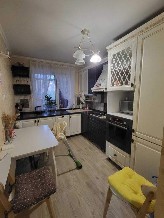 Продам 3-комнатную квартиру