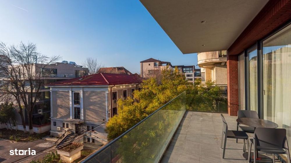 Apartament 4 camere Zona Primaverii