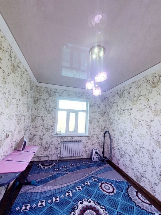 Урганч шахрида 3 хонали евро ремонт жой сотилади шовот канал бўйида