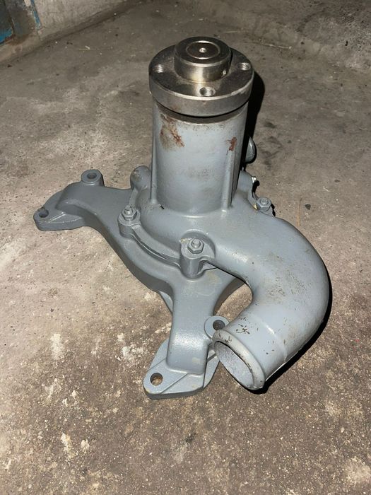 Водяной насос (помпа) ЗИЛ, УРАЛ