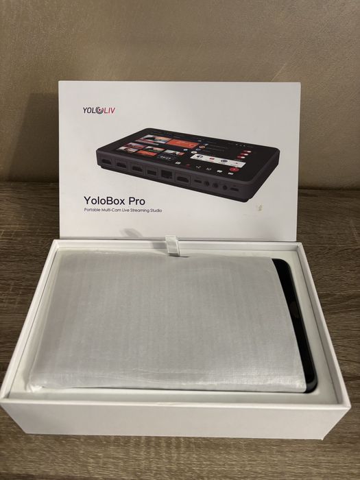 YoloLiv YoloBox Pro All-in-One Multi-Cam Live Streaming System