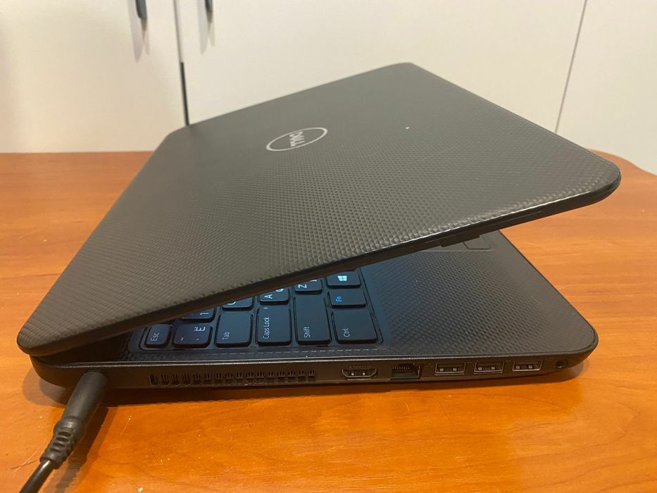 Мощый Dell  intel core i7/ОЗУ 8ГБ/2 видеокарты/SSD256