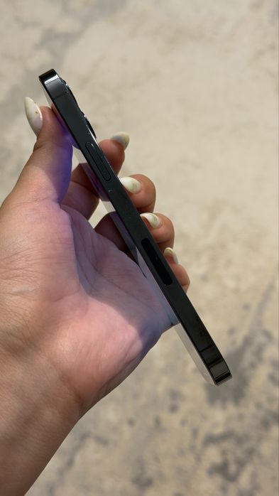 Продам iphone 12 pro 128 гб