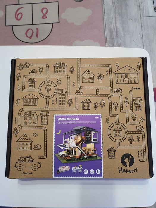 Макет къща за сглобяване Вила Монета, нов