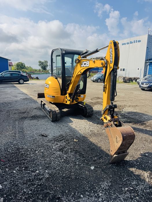 Vand miniexcavator JCB 8025
