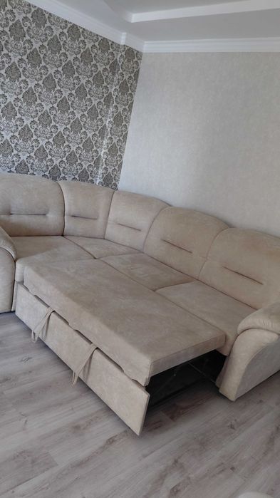 продается угловой диван