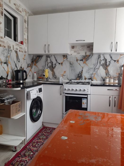 Продам квартиру 2х комнатную.