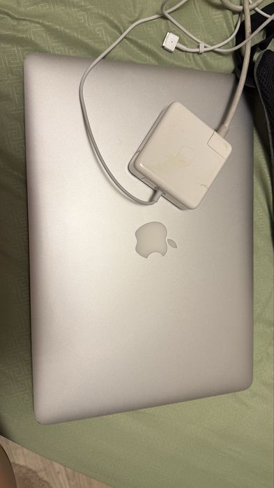 Mac Book Pro a1398 retina