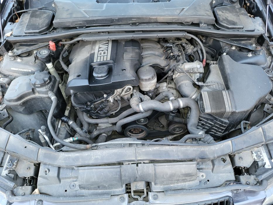 Dezmembrari, dezmembrez bmw e90 nonfacelift motor n43b16a