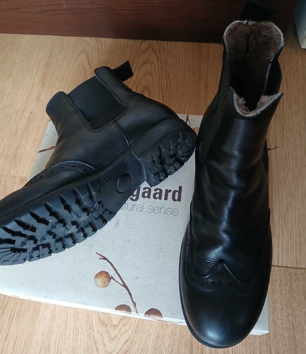 Детски боти за  момиче 34 номер,кожа