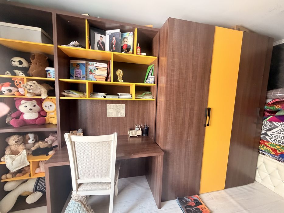 Гарнитур для детского