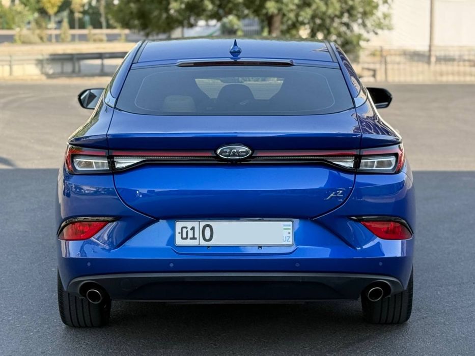 Продам свой автомобиль JAC J7