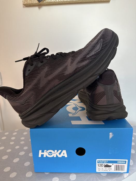 Hoka Clifton 9**