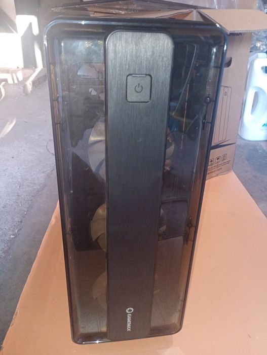 корпус GameMax MoonLight (G511) с БП 600W