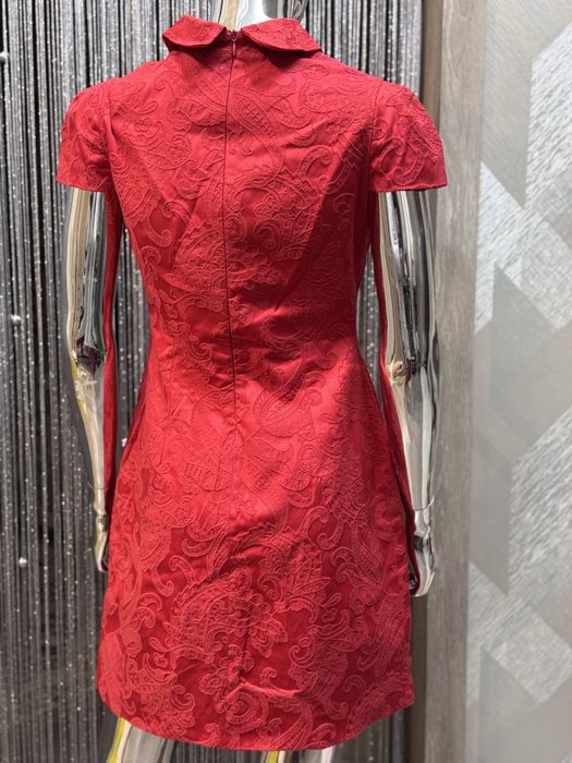 Ярко-Красное Платье