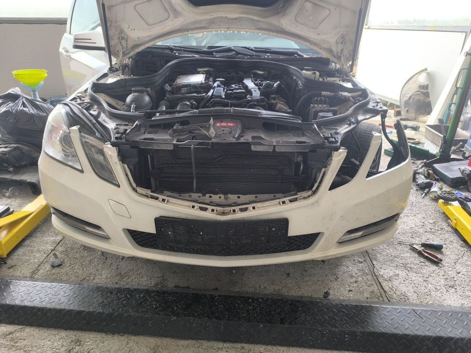 Предна броня Mercedes E clas W212