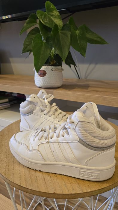 Сникърси adidas, обувани броени пъти,размер 36 2/3