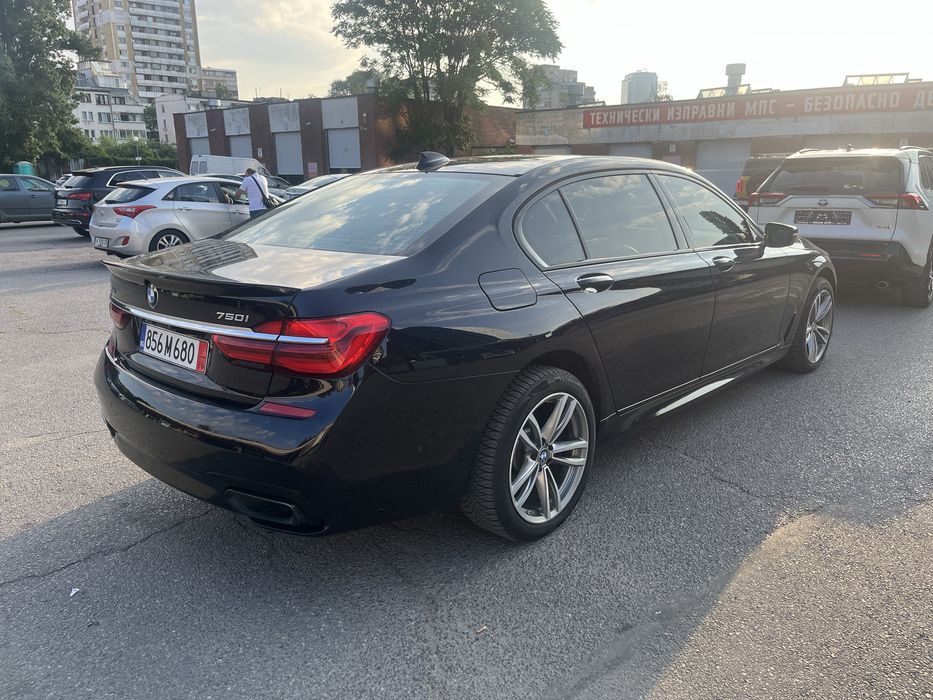 BMW 750 IL Xdrive