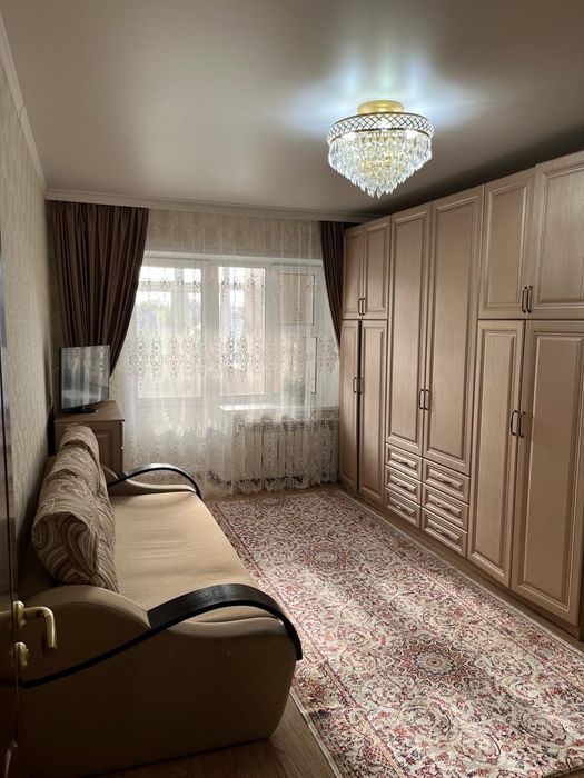 Продам 4 квартиру в центре