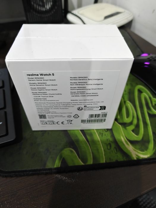 Часовник Realme Watch 5