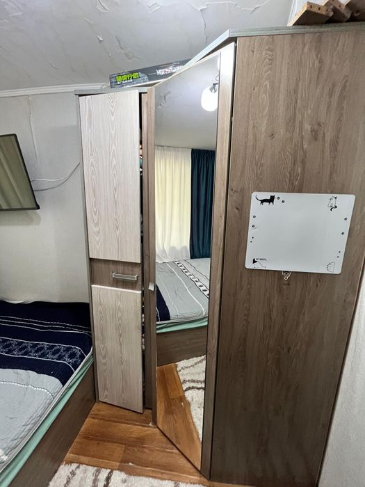 Спальный гарнитур в хорошем состоянии