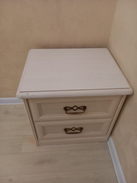 Продам прикроватная тумба