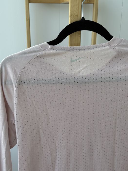 Дамска спортна блуза с дълъг ръкав NIKE