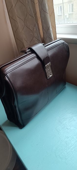 Продам портфель советского времена.