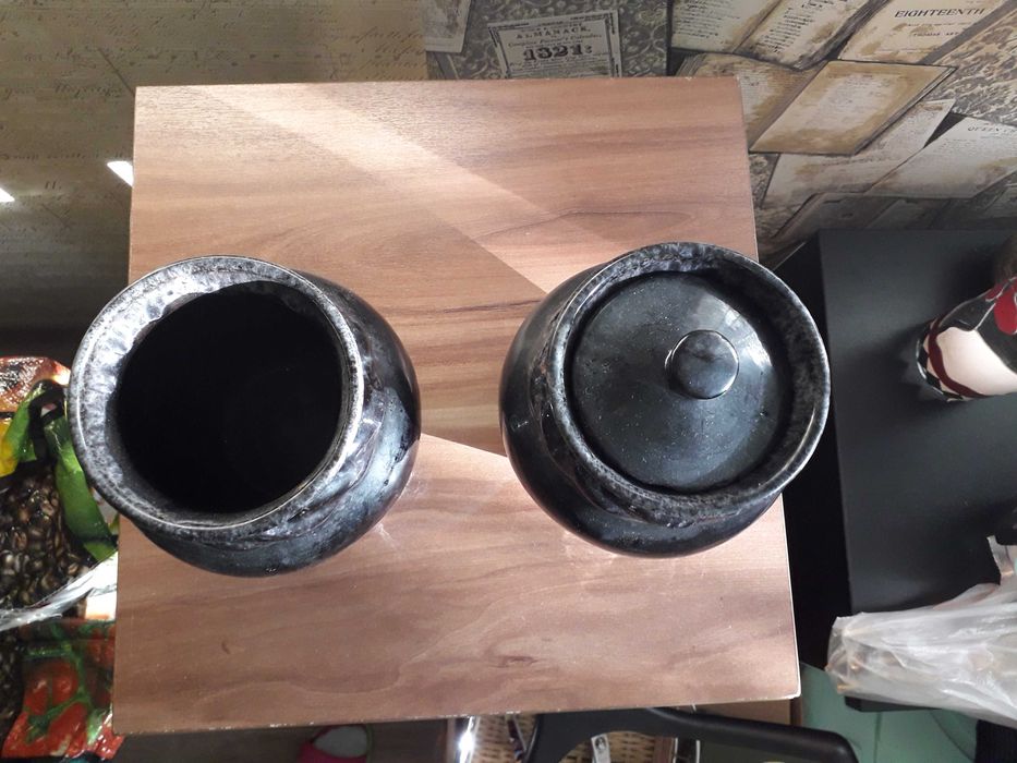 Глиняный горшок в отличном состоянии